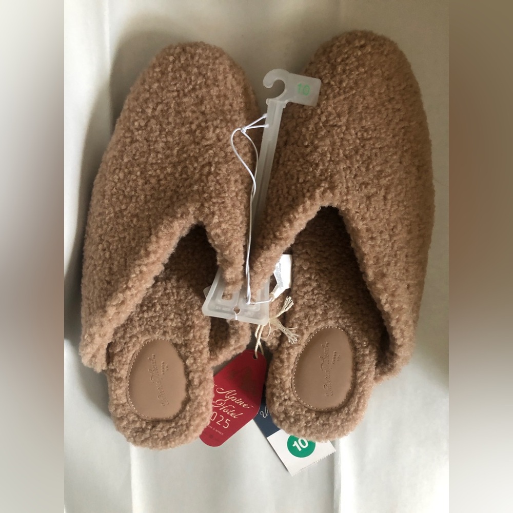 Women's Mule Slippers 10